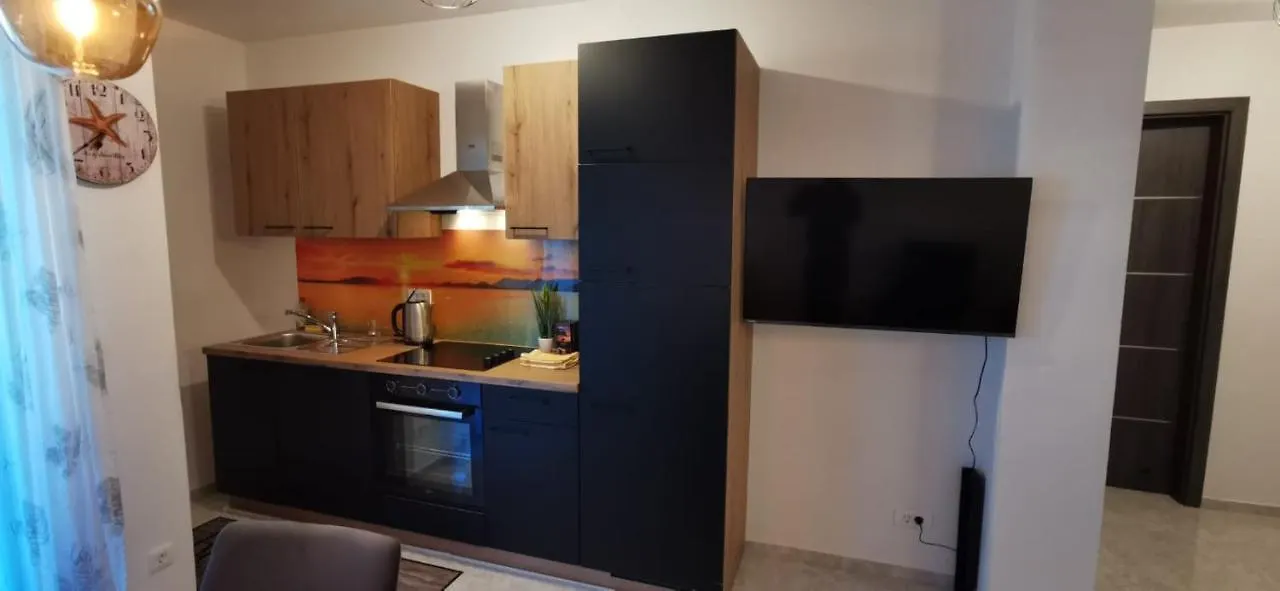 Apartment Sandy Beach - 1St Row At Sea Pjescana Uvala